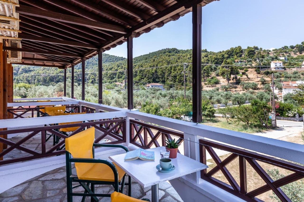 Konstantina Studios Skopelos Town Exterior photo